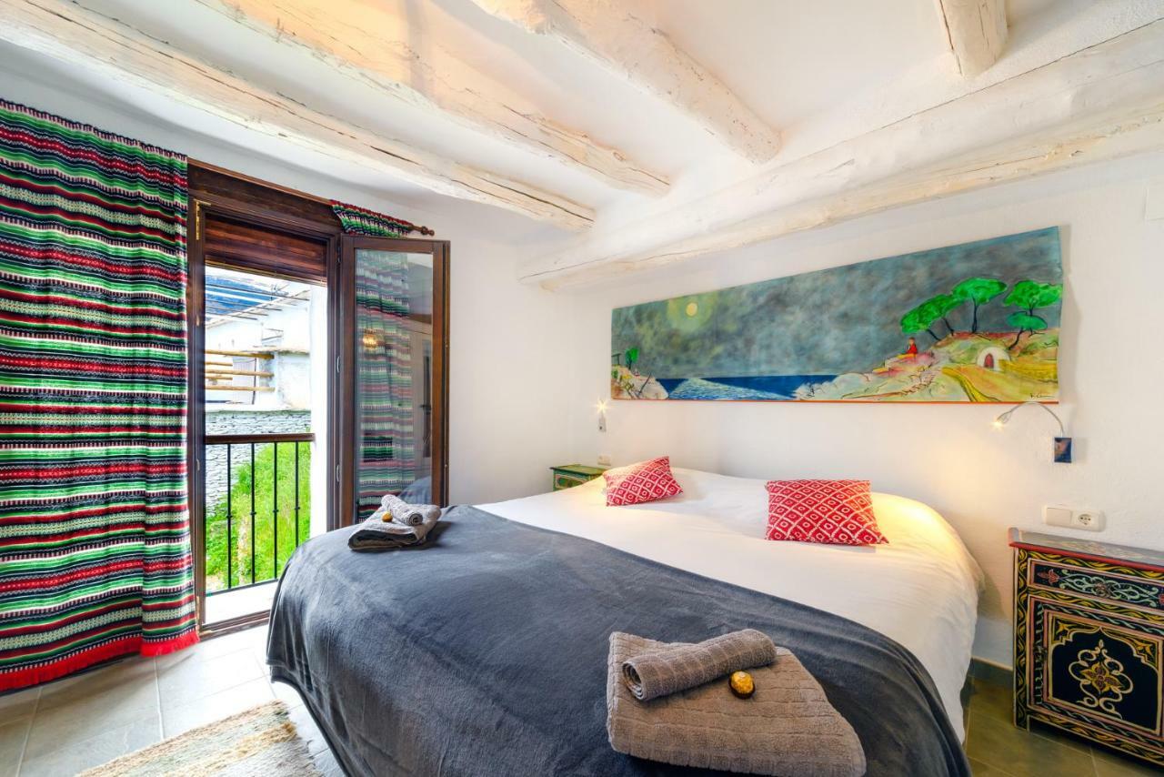 Casa Cecilia Apartment Bubion Exterior photo